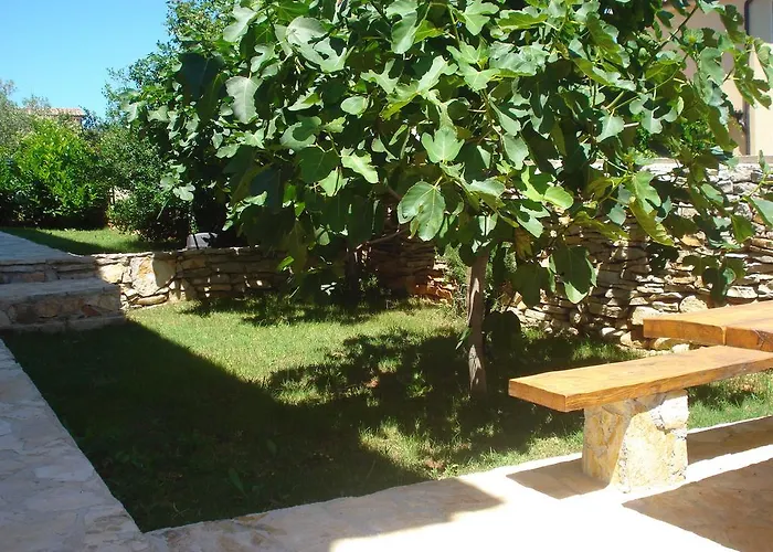 Orange 아파트 *