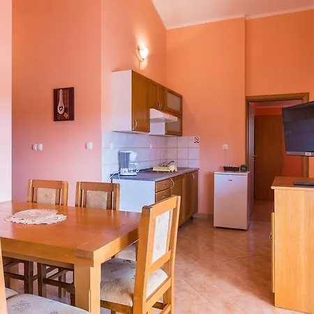 Apartment Orange Medulin
